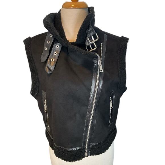 Mark Edwards Studios Sherpa Lined Faux Leather Vest Size Small Black/Silver NWT - Picture 5 of 12